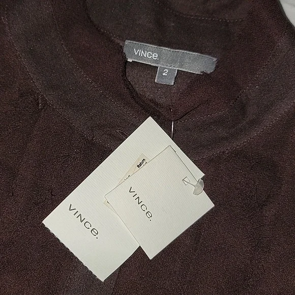 Vince Sheer Sleeveles Top - Picture 7 of 8